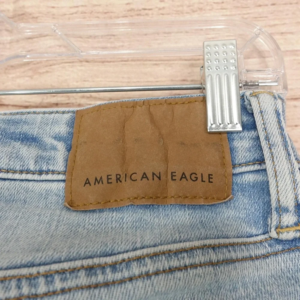 American Eagle Jeans Mens 28x32 Blue Light Wash Airflex+ Temp Tech Skinny Denim